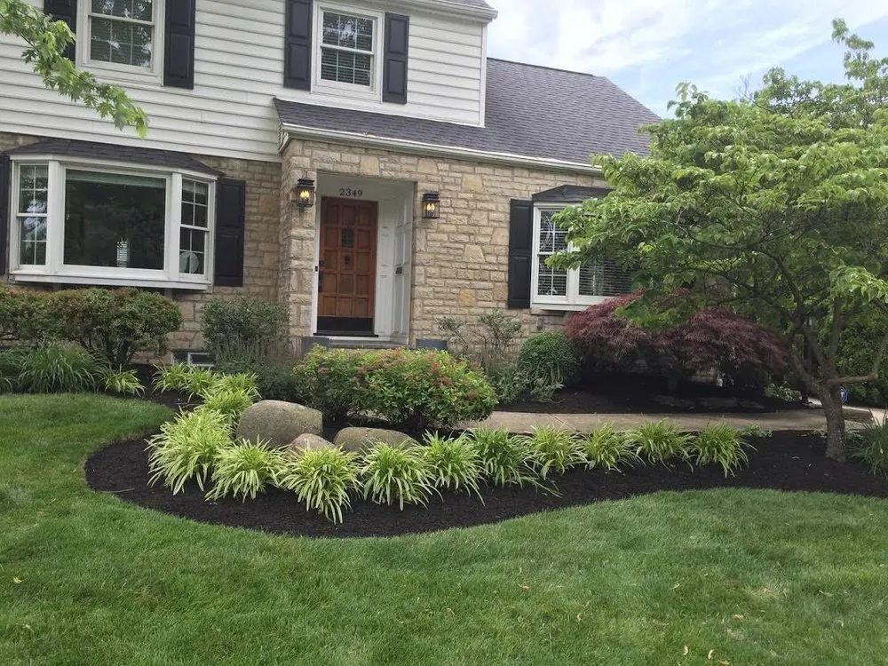 Top-rated garden landscaping in Columbus, OH by Eagle Landscaping