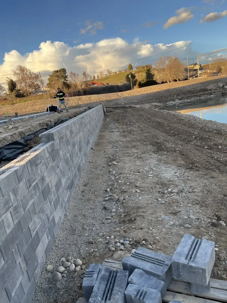 Expert yard maintenance for beautiful yards across Nampa, ID - Eagle Landscaping