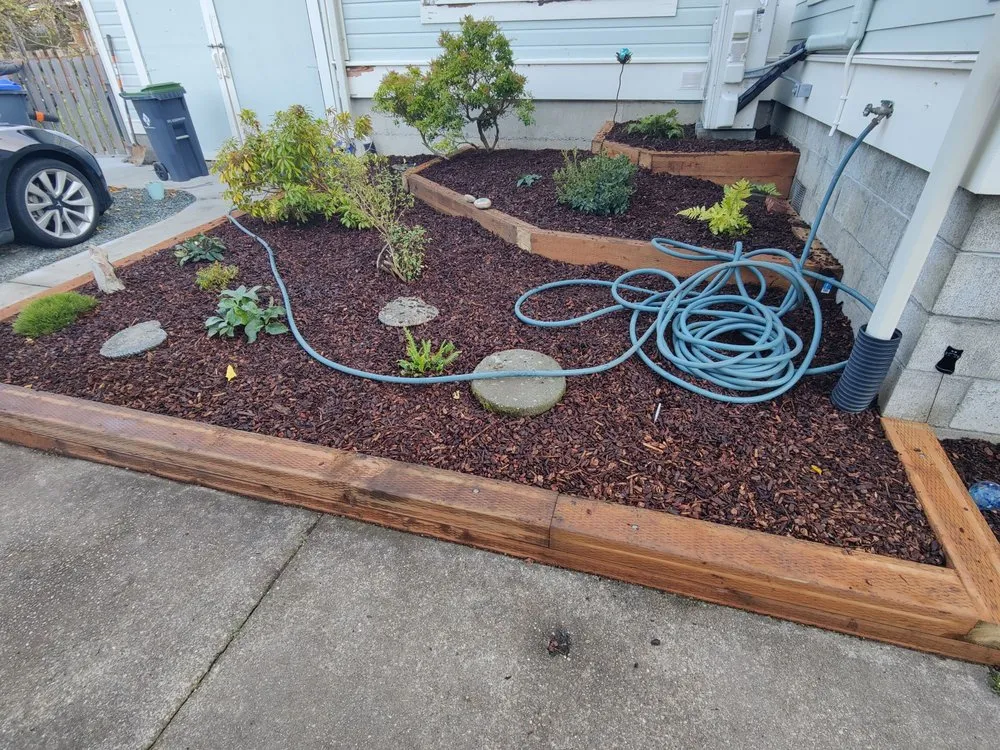 Expert residential landscaping experts serving Oak Harbor, WA - Eagle Landscaping