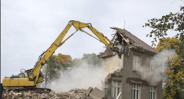 Trusted landscape installation in Annandale, VA by Eagle Pak Contracting Services