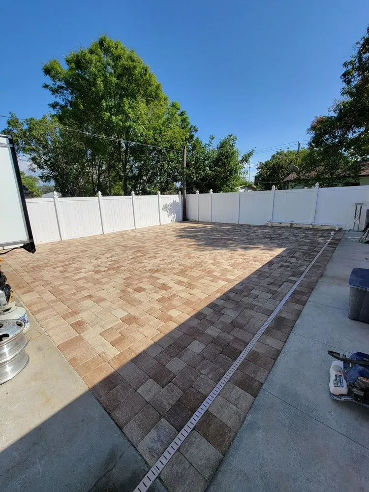 Trusted yard maintenance experts serving Bradenton, FL - Eagle Pavers Services