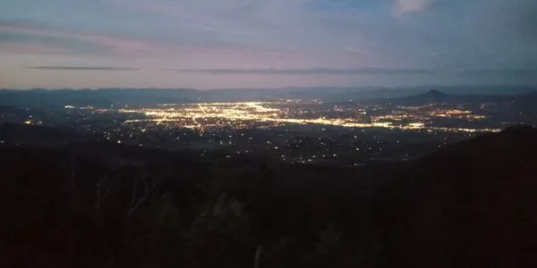 Eagle Point Lawncare & Landscape Maintenance Logo