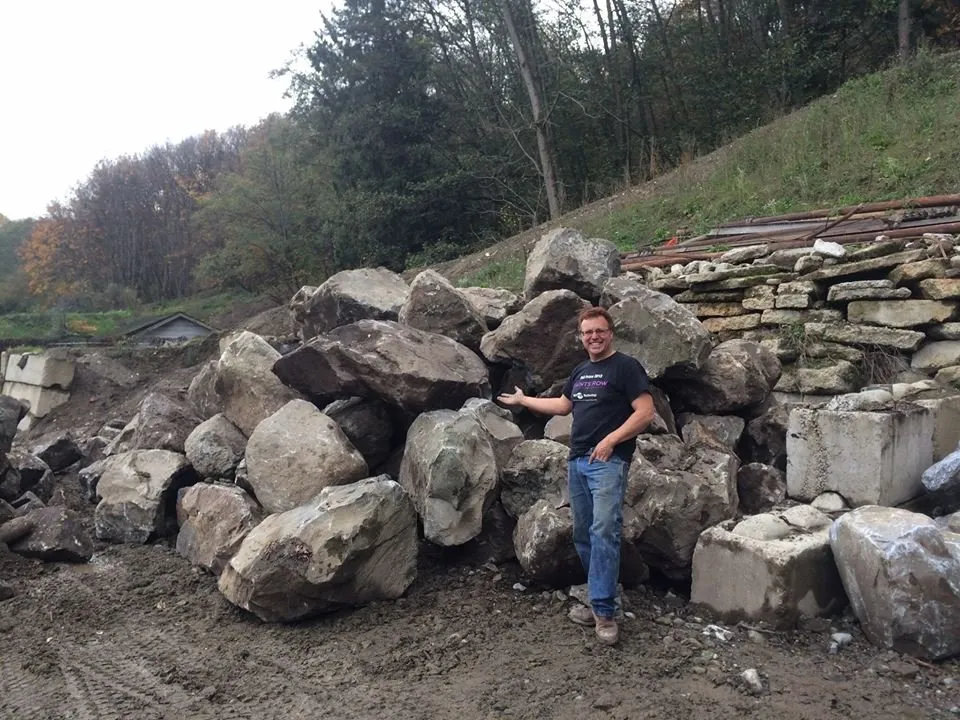 Reliable garden landscaping in Seattle, WA by Eagle Rock Construction