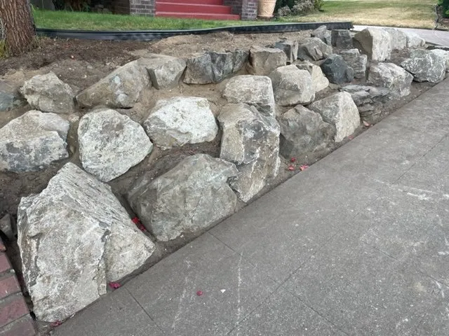 Expert lawn care service in Seattle, WA by Eagle Rock Landscaping