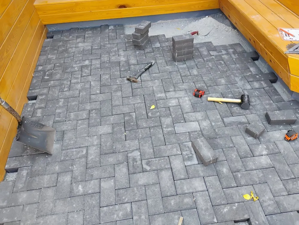 Local garden landscaping experts serving Lowell, AR - Eagle stone & landscaping