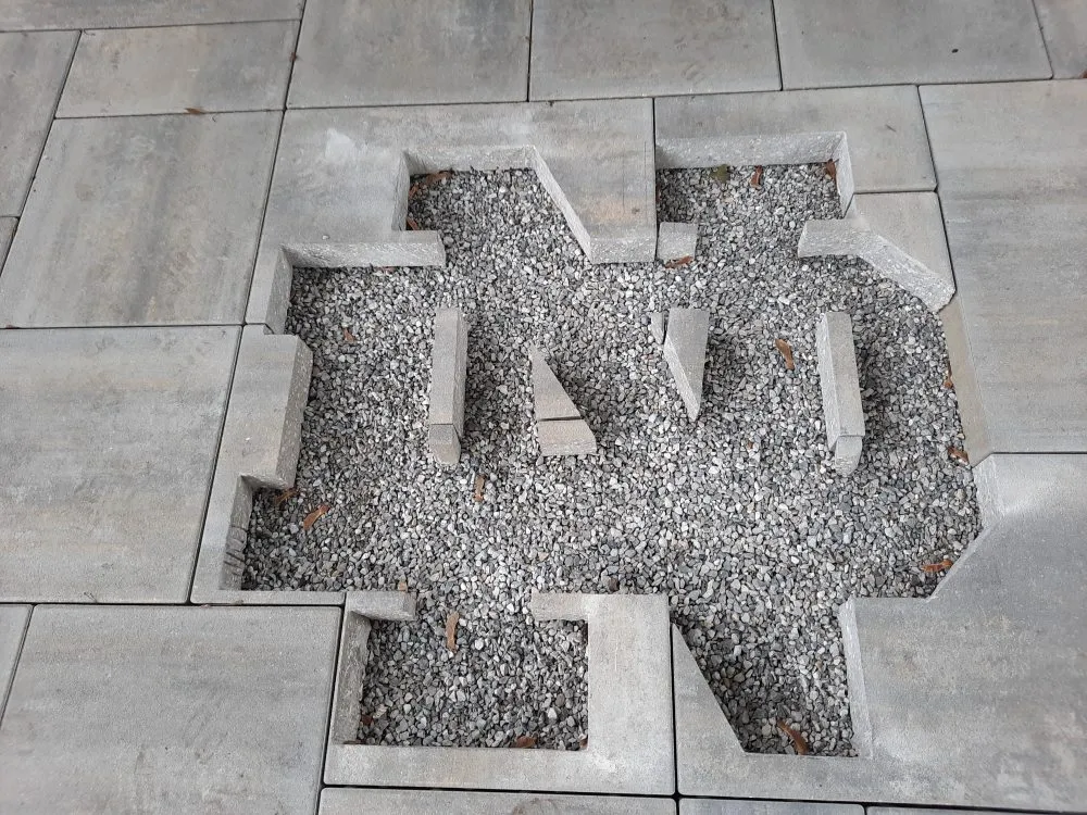 Top-rated residential landscaping in South Bend, IN by Eagleizer Outdoor Living