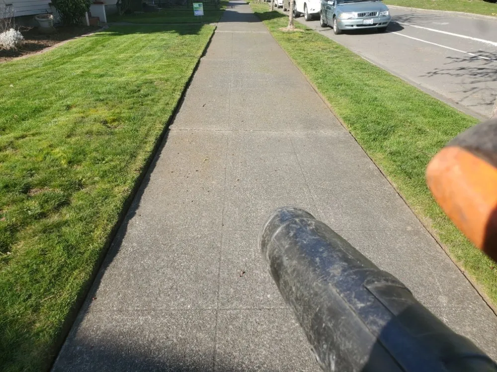 Expert residential landscaping in Everett, WA - Eagles Wings Mowing And Maintenance