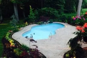 Top-rated landscaping services for year-round maintenance in Monroeville, NJ by Eaise Design & Landscaping