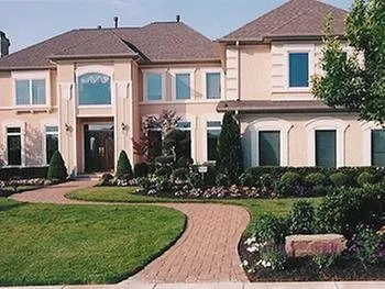 Trusted yard cleanup service near you across Monroeville, NJ - Eaise Design & Landscaping