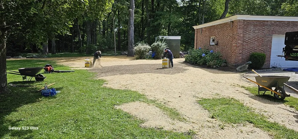 Top-rated lawn care service in Stamford, CT by EAP Landscaping and Maintenance