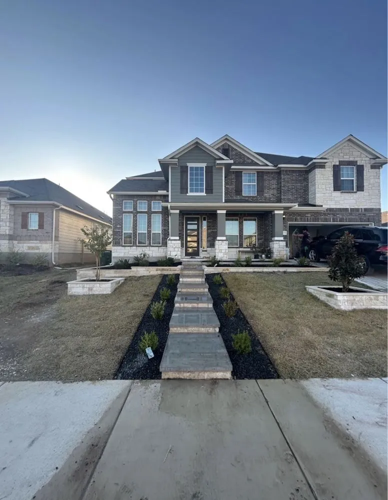 Affordable yard maintenance in Houston, TX by EAP Landscaping