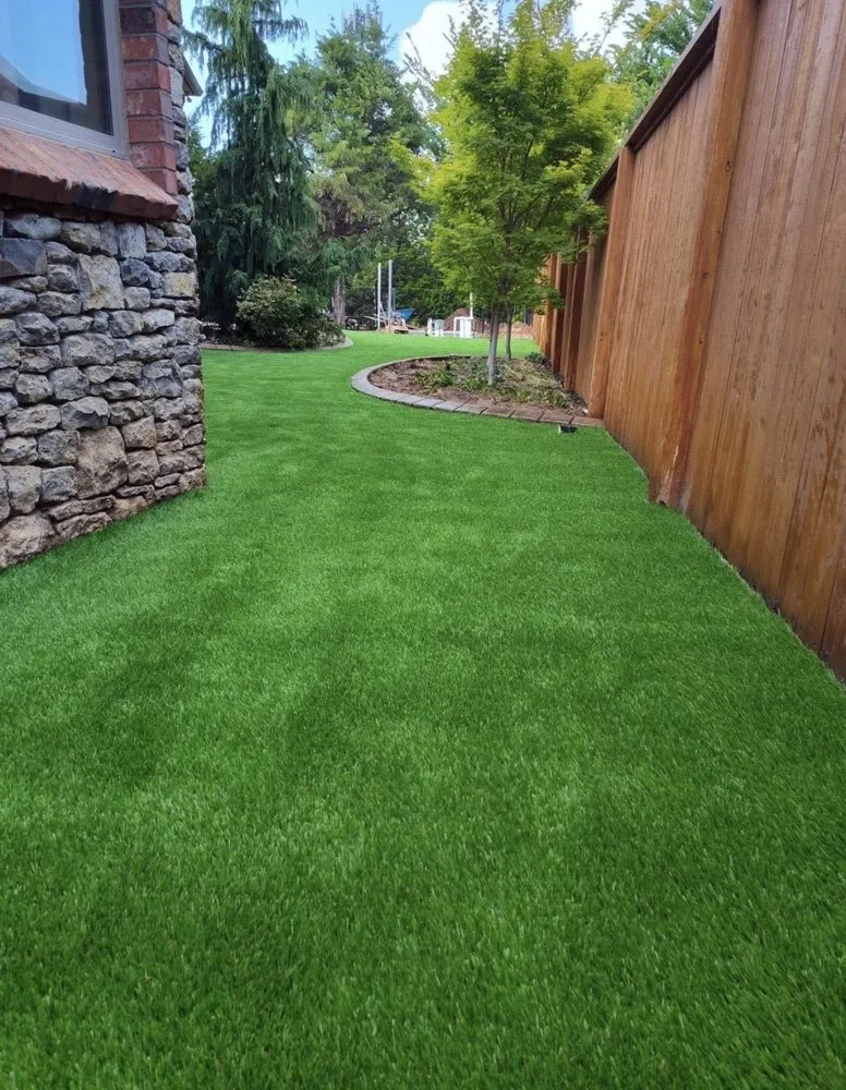 Custom lawn care service in Houston, TX - EAP Landscaping