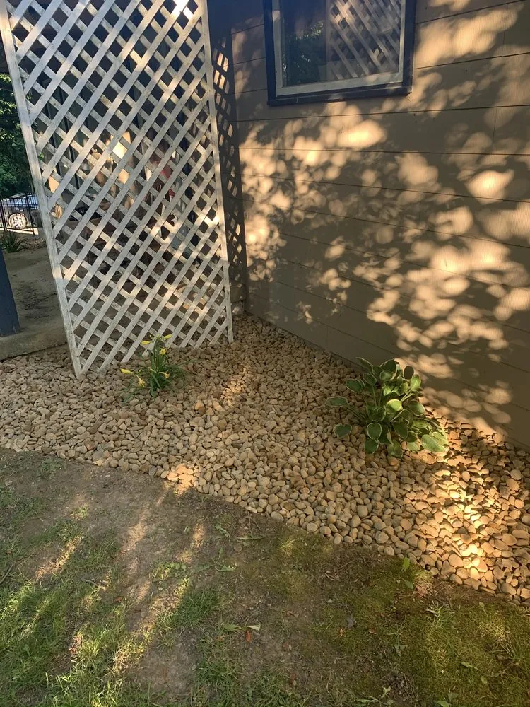 Custom yard maintenance near you in Senecaville, OH by Earley’s Landscaping