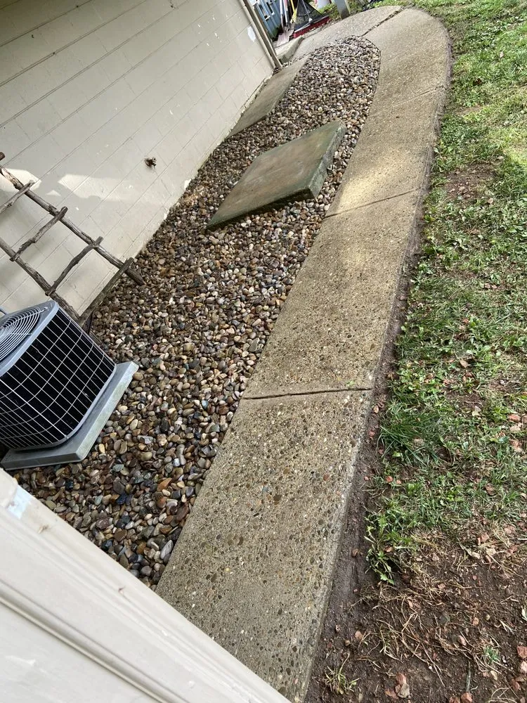 Expert landscape installation for outdoor upgrades in Senecaville, OH by Earley’s Landscaping
