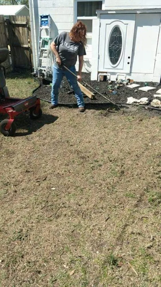 Professional landscape design for homes across Zephyrhills, FL - Earl's Lawn Care & Tree Trimming