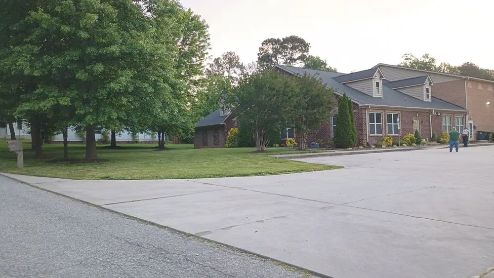 Top-rated outdoor landscaping near you across Salisbury, NC - Earl's Lawn Care