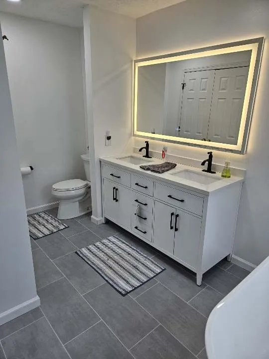 Expert outdoor landscaping experts serving Bethel, OH - Earls Property care