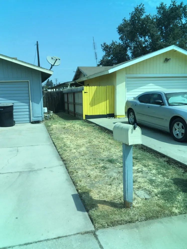 Top-rated yard maintenance experts serving Visalia, CA - Early Bird Landscaping