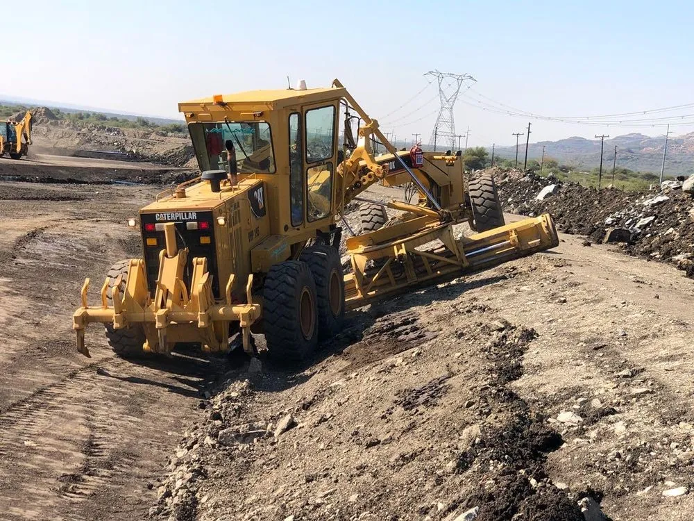 Professional yard maintenance for year-round maintenance in Westlake Village, CA by Earth & Oak Engineering