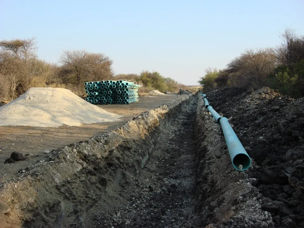 Expert yard cleanup service for beautiful yards across Westlake Village, CA - Earth & Oak Engineering