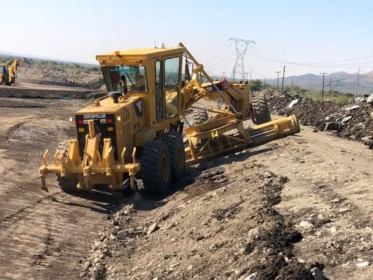 Earth & Oak Engineering Logo