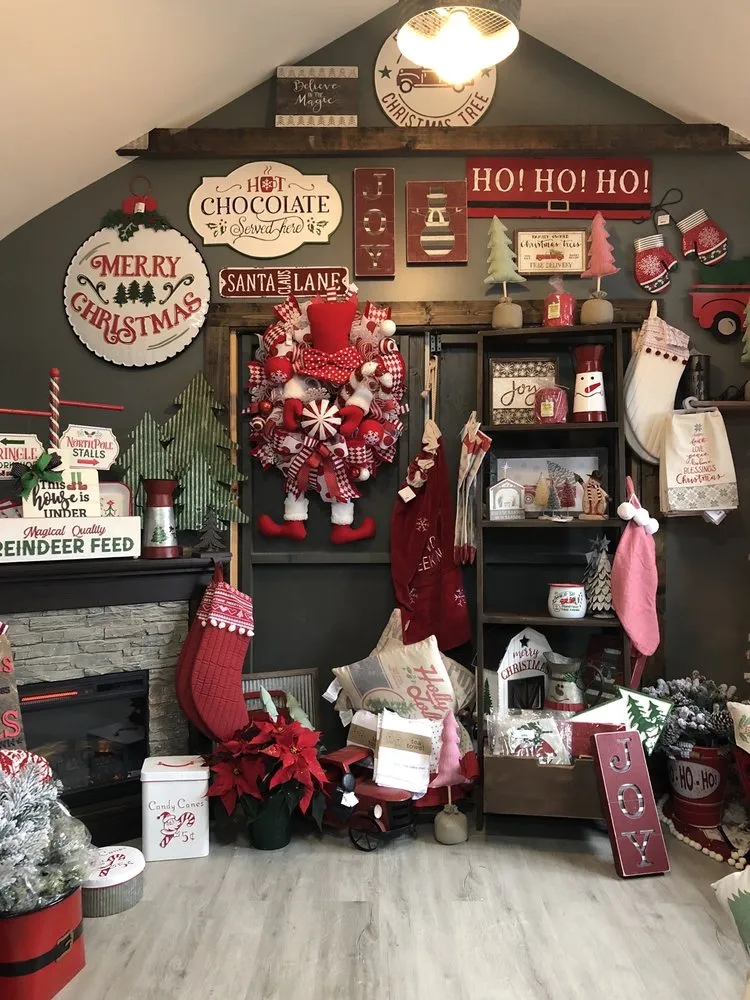 Trusted lawn mowing service experts serving Zionsville, IN - Earth and Turf Partners