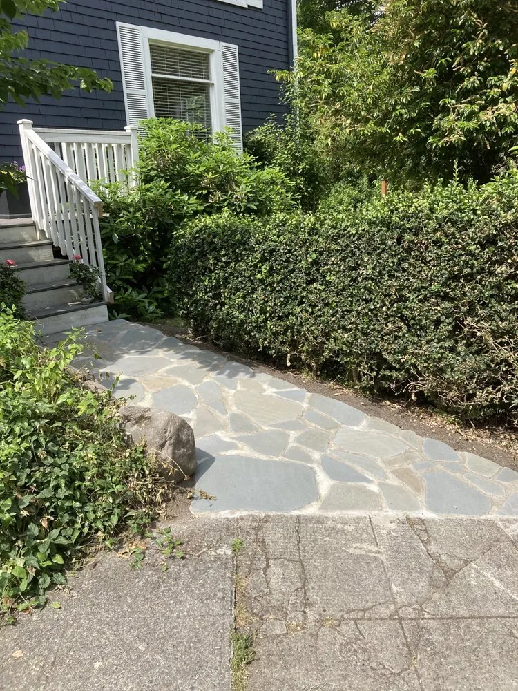 Local yard maintenance in Port Hadlock-Irondale, WA - Earth Benders