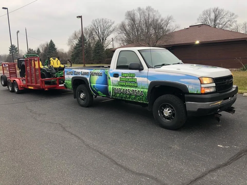 Local garden landscaping for homes in White Pigeon, MI by Earth Care Lawn Service
