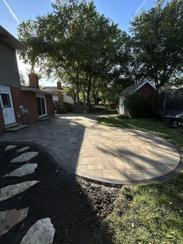 Trusted residential landscaping for homes across Elgin, IL - Earth Co