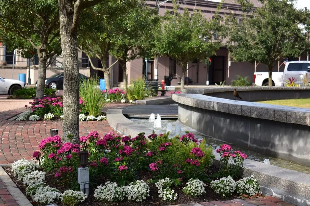 Custom residential landscaping in Galveston, TX - Earth Creations Landscaping