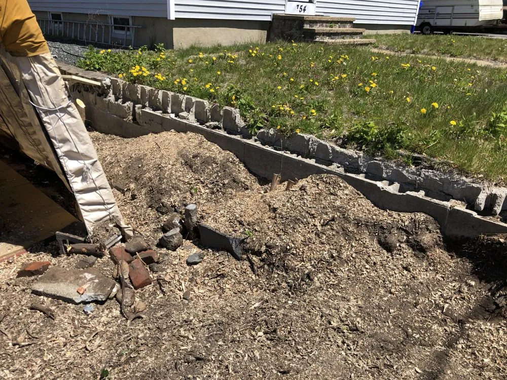 Expert landscape installation in Fremont, NH by Earth Dynamics of New England