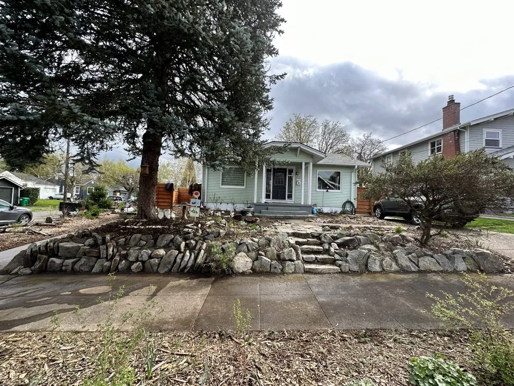 Trusted lawn mowing service in Portland, OR by Earth Ecology