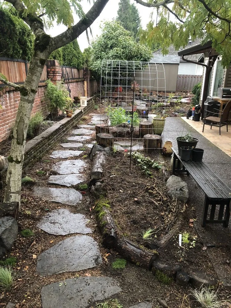 Expert residential landscaping in Portland, OR - Earth Ecology