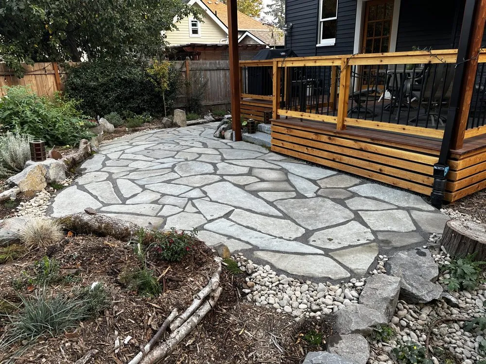 Reliable garden landscaping near you across Portland, OR - Earth Ecology