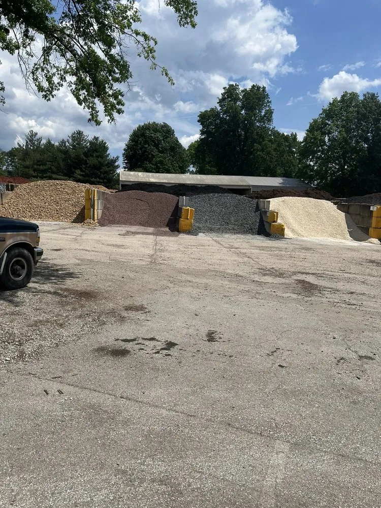 Professional landscape design experts serving Louisville, KY - Earth First of Kentuckiana