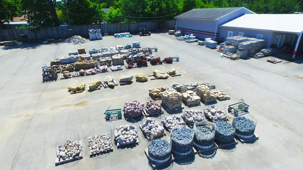 Affordable yard maintenance in Louisville, KY - Earth First of Kentuckiana