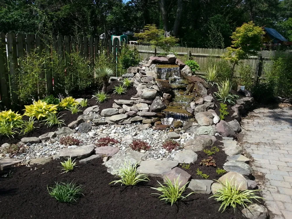 Affordable garden landscaping for residential properties across Toms River, NJ - Earth Groomers Landscaping