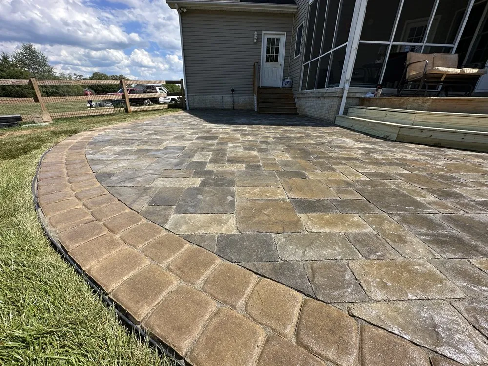 Affordable residential landscaping experts serving Charles Town, WV - Earth Grounds Landscaping