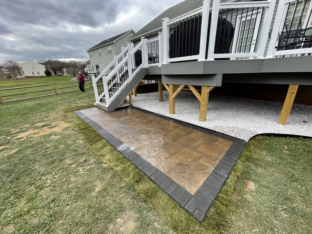 Custom landscape design experts serving Charles Town, WV - Earth Grounds Landscaping