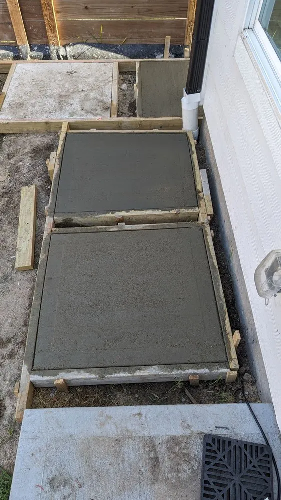 Expert lawn care service in Houston, TX - Earth Ideas Outdoors