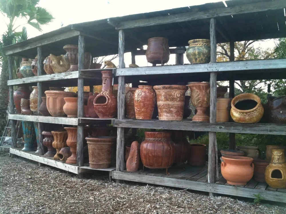 Top-rated yard cleanup service in Benbrook, TX by Earth-Land Gardeners & Rustics