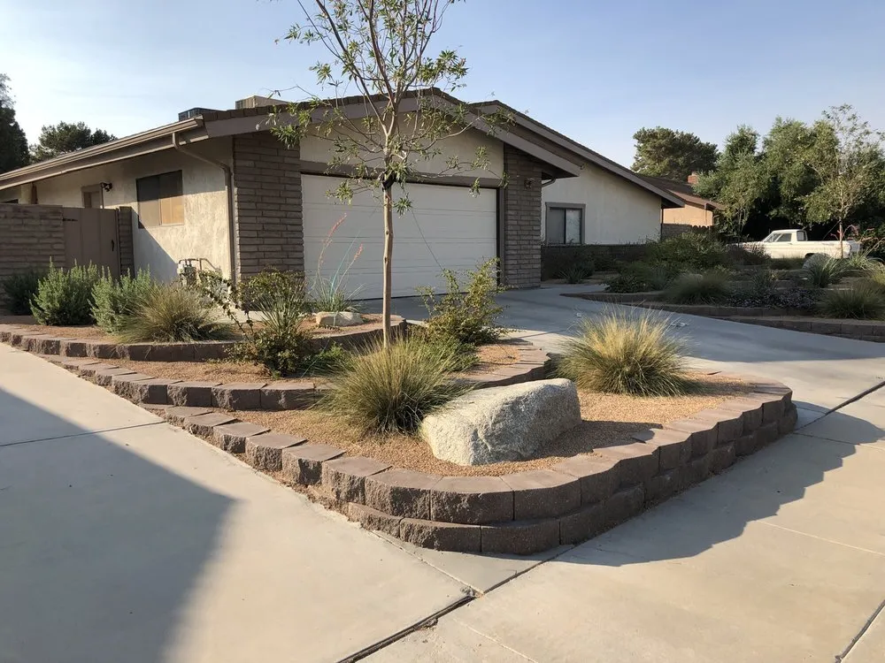 Affordable yard cleanup service for year-round maintenance across Ridgecrest, CA - Earth Landscape & Maintenance