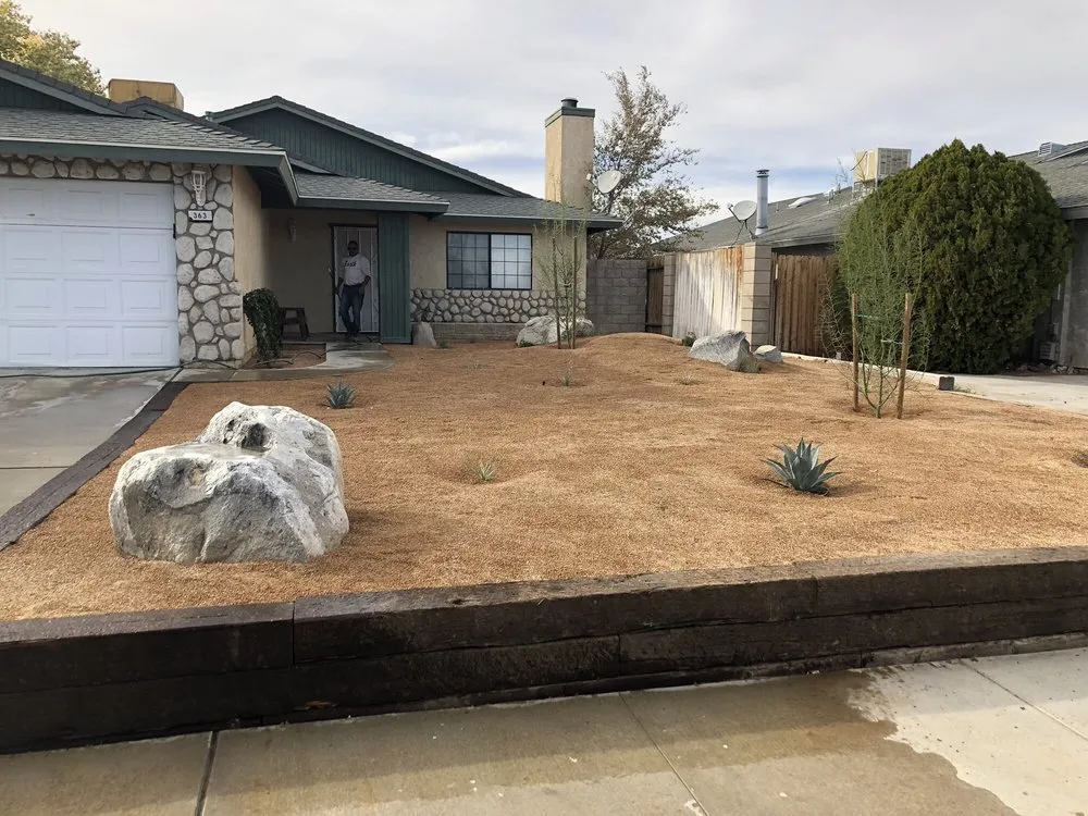 Expert landscaping services experts serving Ridgecrest, CA - Earth Landscape & Maintenance
