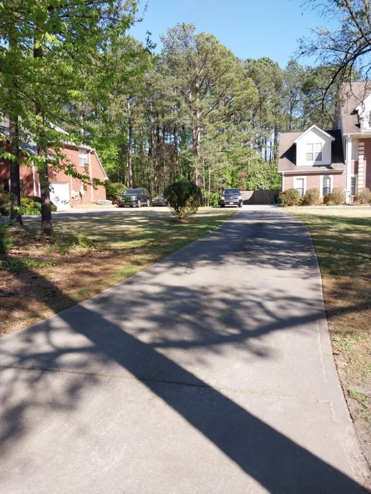 Affordable residential landscaping in Atlanta, GA by Earth Lawn and Landscaping