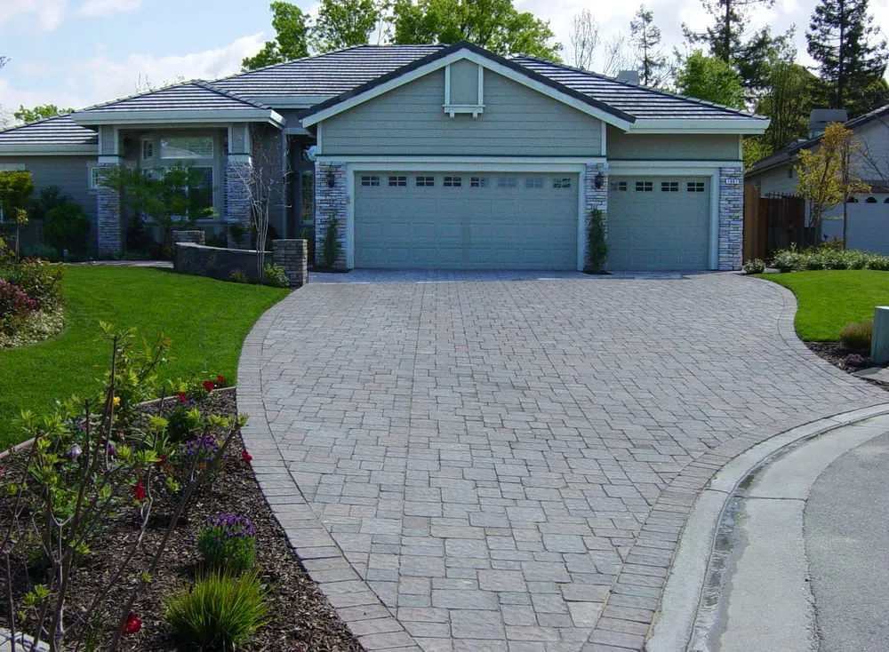 Trusted landscaping services experts serving Martinez, CA - Earth Lines Landscape Development