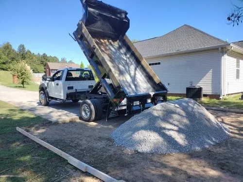 Reliable residential landscaping for year-round maintenance in Chattanooga, TN by Earth-Made Delivery