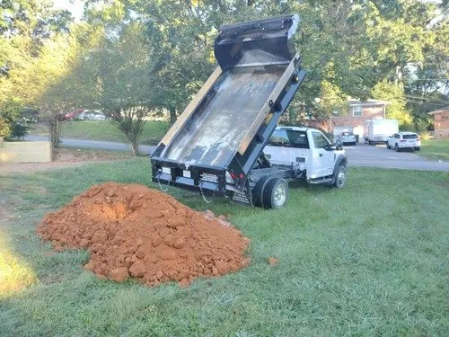 Local lawn mowing service in Chattanooga, TN by Earth-Made Delivery