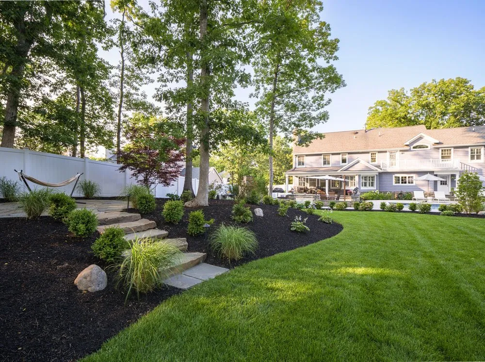 Expert garden landscaping in Manasquan, NJ - Earth Scapes Landscape & Outdoor Living