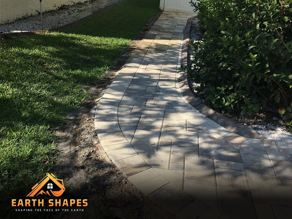 Local yard maintenance near you across Bradenton, FL - Earth Shapes