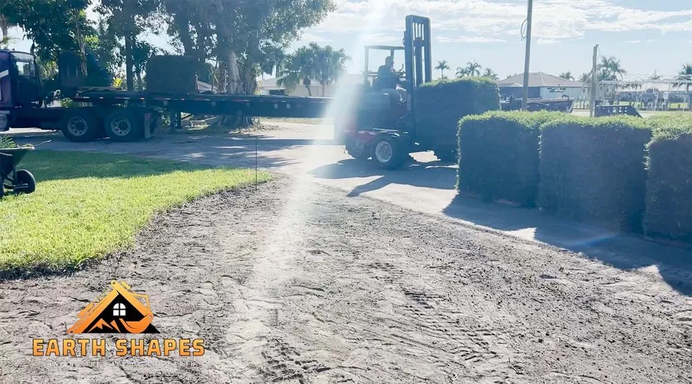 Local yard maintenance for homes in Bradenton, FL by Earth Shapes